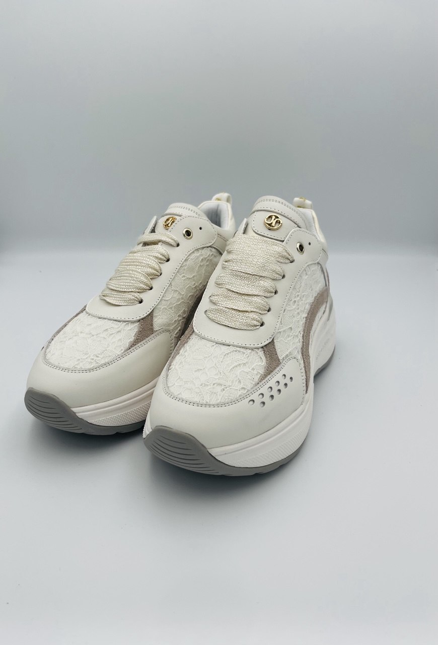Janet & janet sneakers White Ricamo