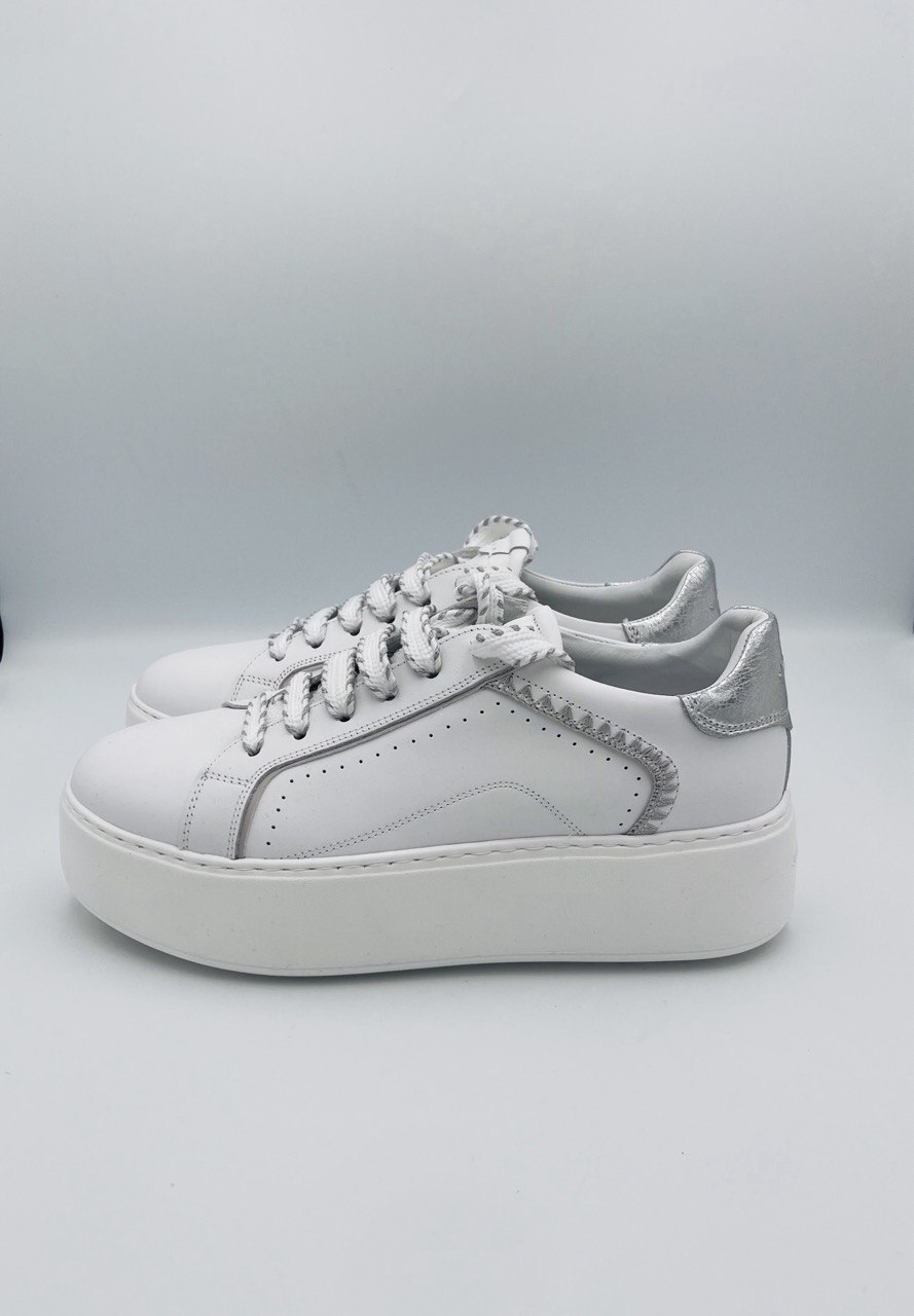 Janet & Janet Sneakers White Silver